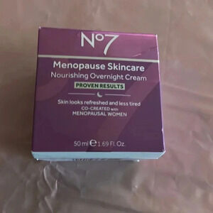 New No 7 Menopause Skincare Nourishing Overnight Cream